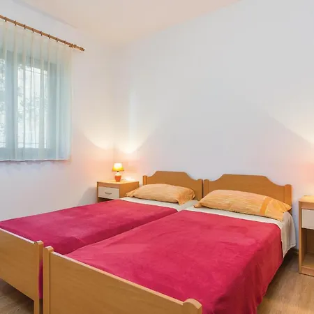 Beautiful In With Kitchen Apartament Poreč
